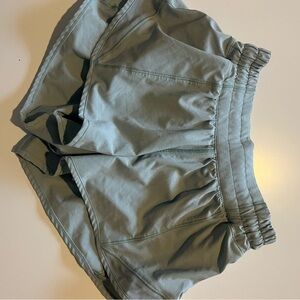 Lululemon Hotty Hots 2.5 Low Rise